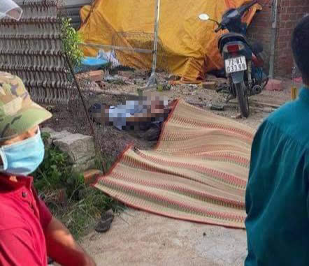 Bà Rịa - Vũng Tàu: Chồng sát hại vợ, đâm 2 cán bộ công an