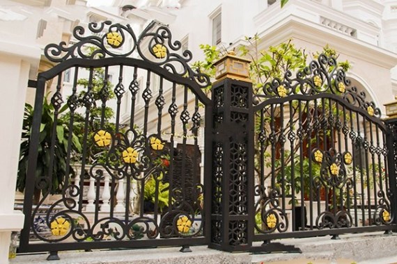5 mẫu hàng rào sắt đẹp, đơn giản - Ảnh 1. 5 mẫu hàng rào sắt đẹp, đơn giản - Ảnh 1.