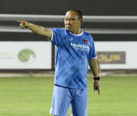 Tuyển Việt Nam chờ trận “đại chiến” với đội tuyển từng tham dự World Cup