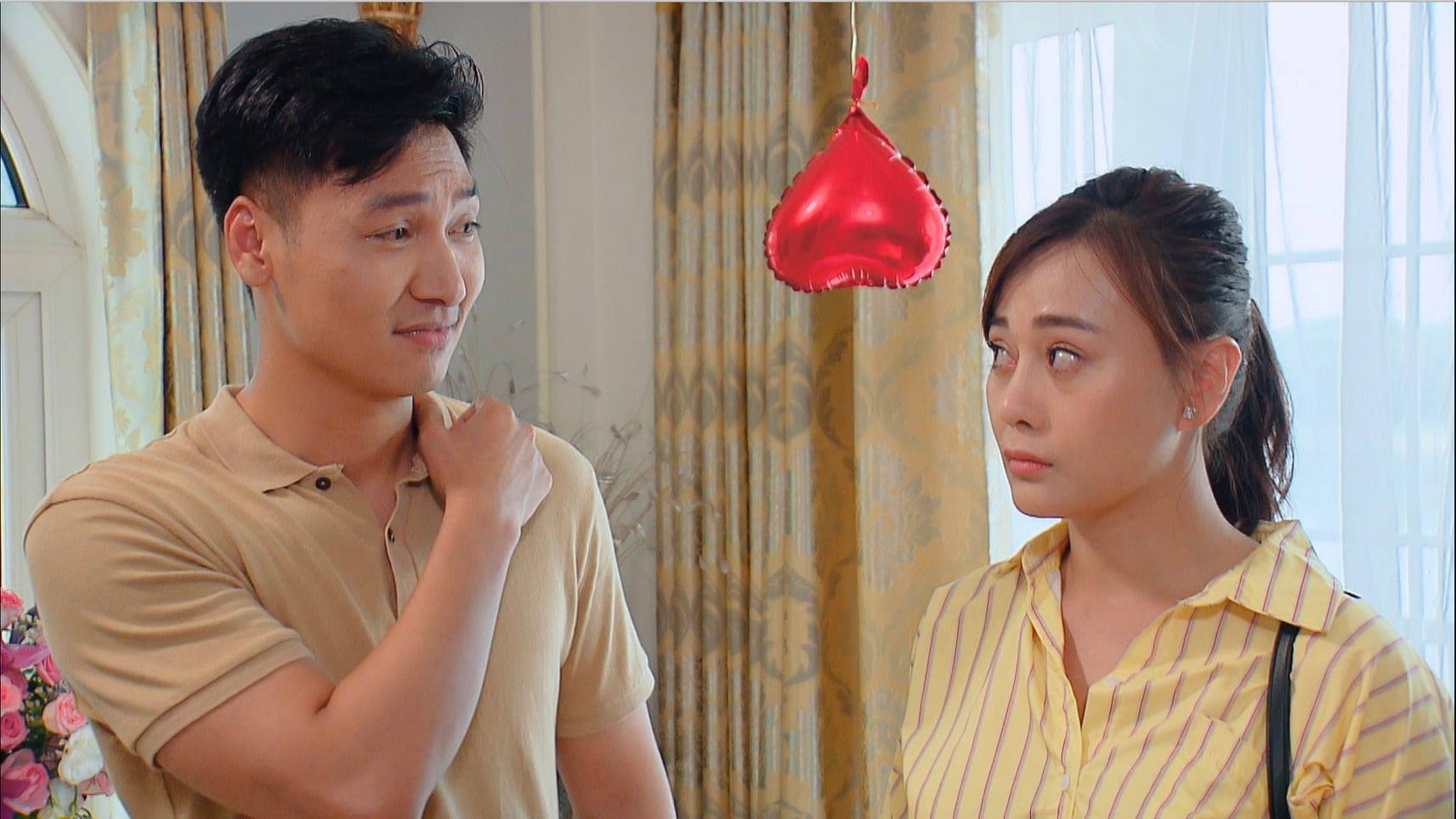 "Hương vị tình thân" phần 2 tập 26 (tập 97): Ông Sinh gặp "cố nhân" trong đám cưới Nam - Long?