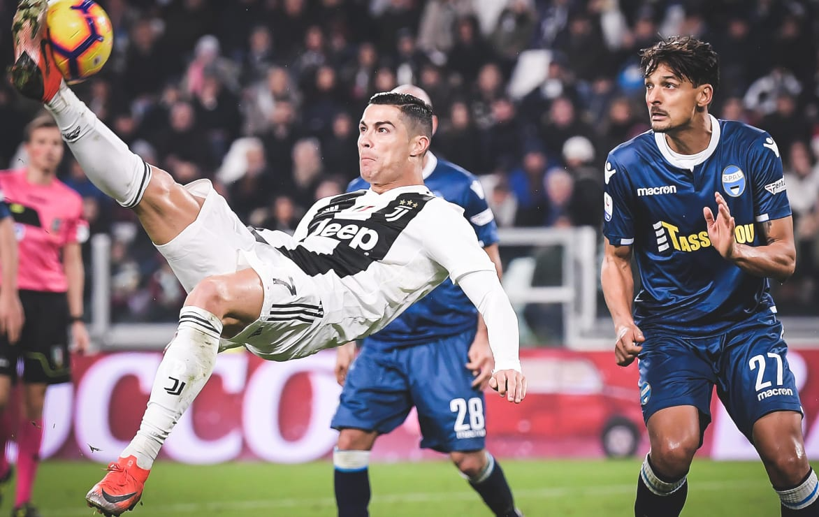 Juventus gởi t&acirc;m thư chia tay Ronaldo, CĐV nghẹn ng&agrave;o x&uacute;c động - Ảnh 6.