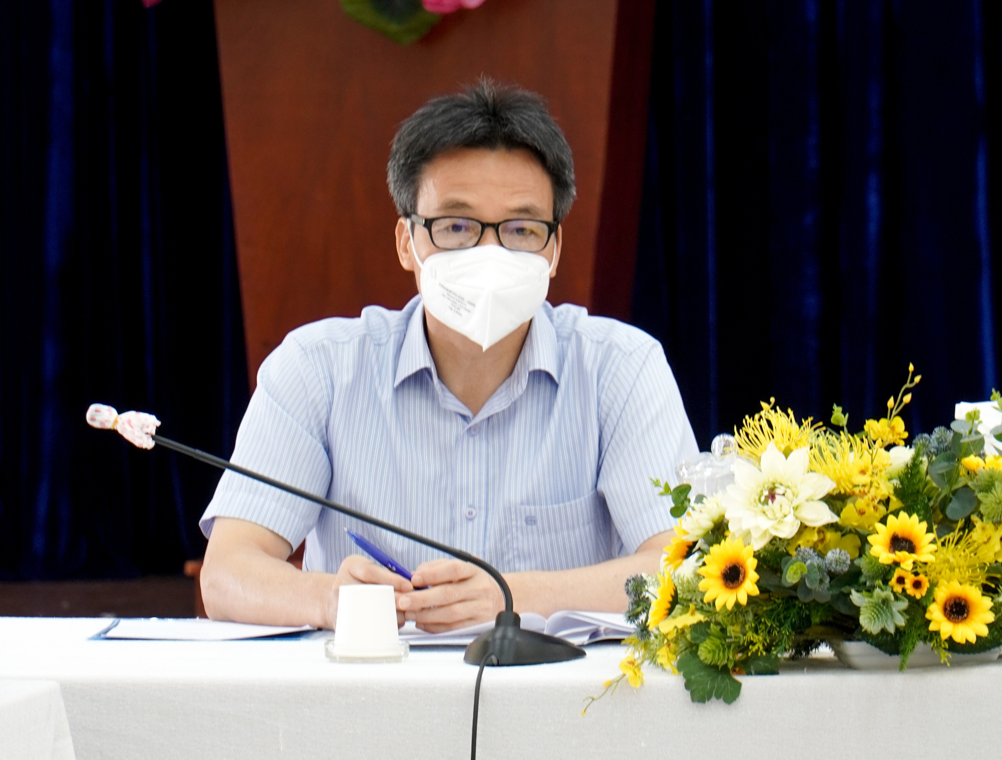 Ph&oacute; Thủ tướng Vũ Đức Đam: Cần c&oacute; cơ chế khuyến kh&iacute;ch F0 khỏi bệnh tham gia ph&aacute;t thực phẩm cho d&acirc;n - Ảnh 4.