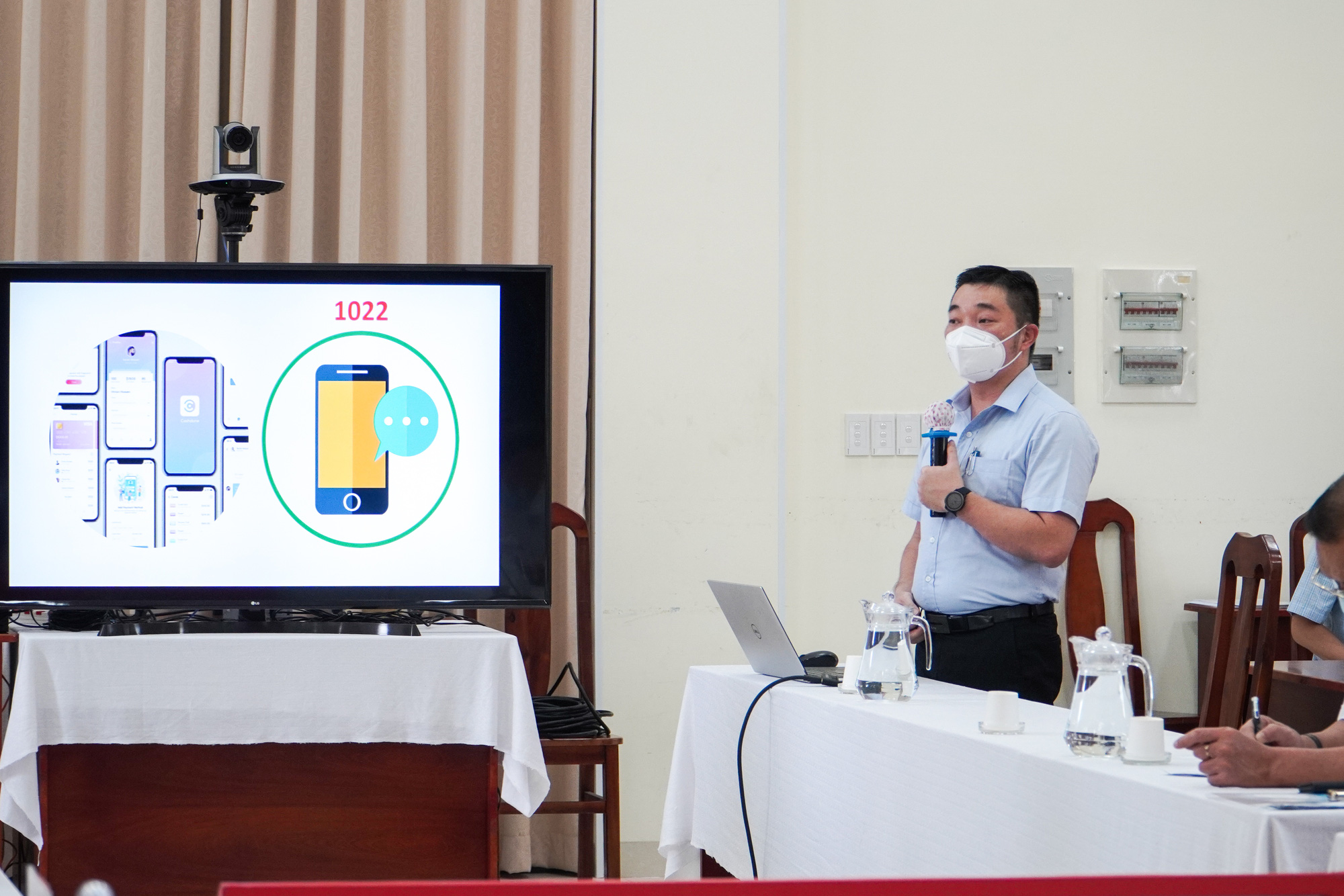 Ph&oacute; Thủ tướng Vũ Đức Đam: Cần c&oacute; cơ chế khuyến kh&iacute;ch F0 khỏi bệnh tham gia ph&aacute;t thực phẩm cho d&acirc;n - Ảnh 2.