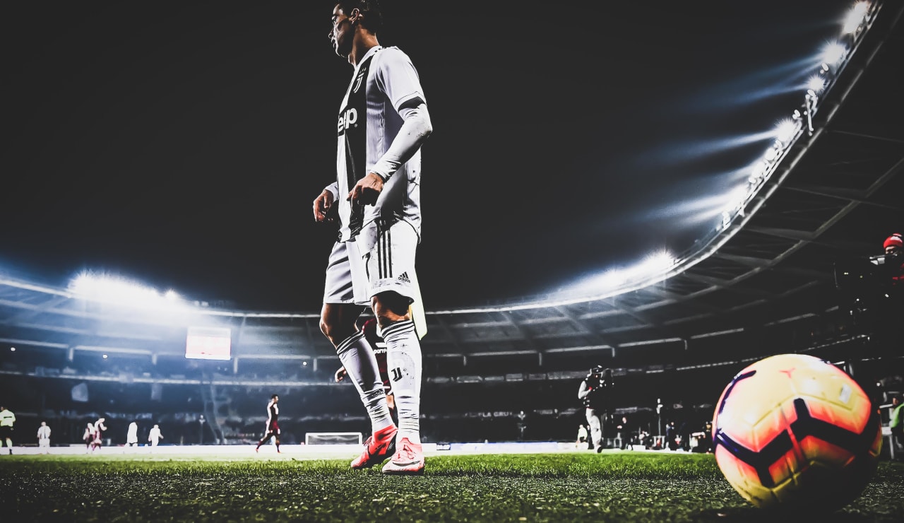 Juventus gởi t&acirc;m thư chia tay Ronaldo, CĐV nghẹn ng&agrave;o x&uacute;c động - Ảnh 4.