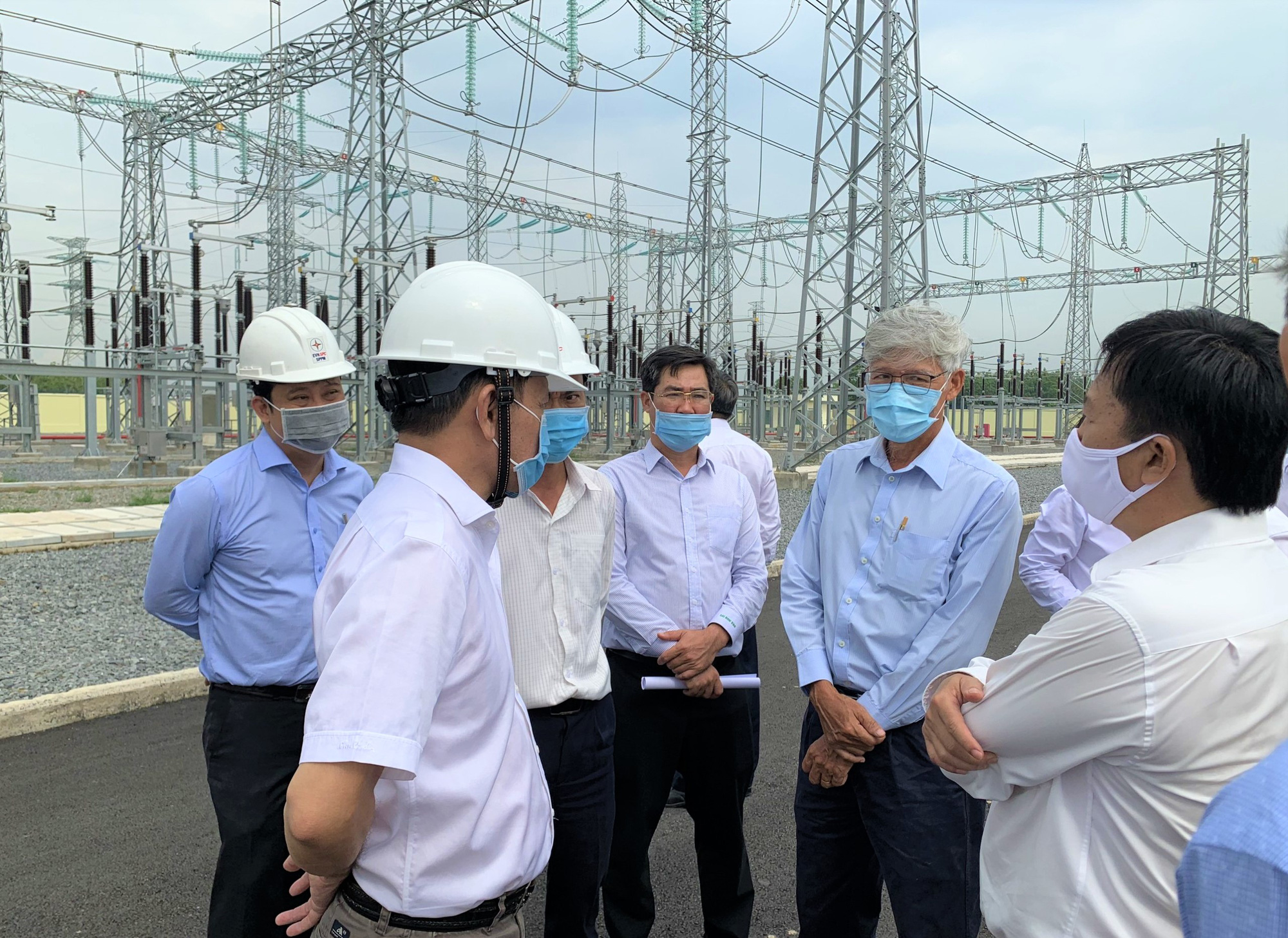 EVNSPC: Đầu tư, ph&acirc;n phối điện bị ảnh hưởng bởi dịch Covid-19 - Ảnh 1.