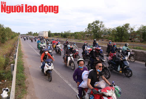 Quảng Trị: Hai vợ chồng "lọt" chốt kiểm soát, dương tính với SARS-CoV-2 sau khi trở về từ Bình Dương