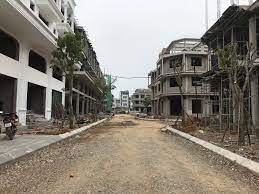 Nhà ở xuất hiện xu hướng giảm giá - Ảnh 1. Nhà ở xuất hiện xu hướng giảm giá - Ảnh 1.