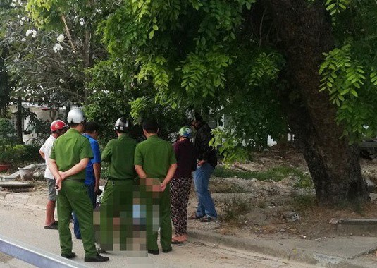 Điều tra nguyên nhân khiến 2 người đàn ông chết bất thường