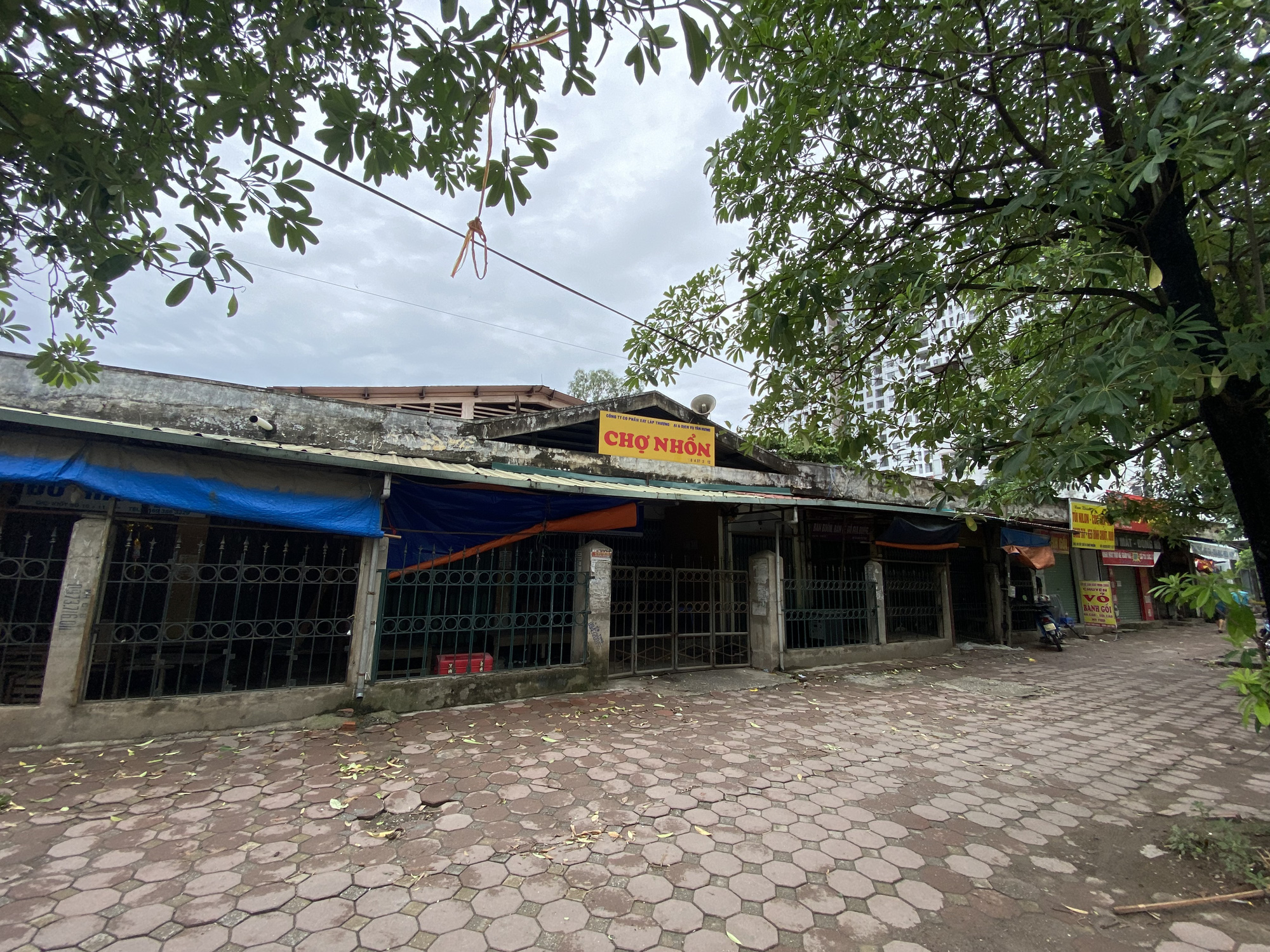 Bộ C&ocirc;ng Thương n&ecirc;u điều kiện để c&aacute;c chợ truyền thống được mở cửa trở lại - Ảnh 2.