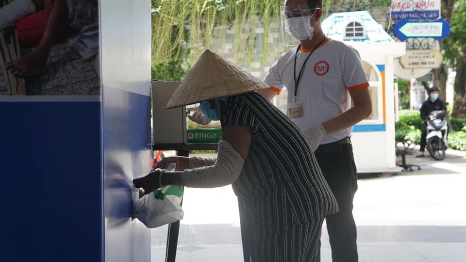 CT Group quyết không để bà con nghèo đói ăn, đau ốm - Ảnh 4.