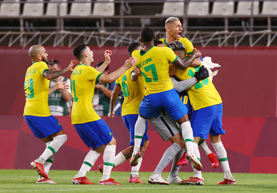 Brazil - Tây Ban Nha: Trận chung kết của bóng đá tấn công