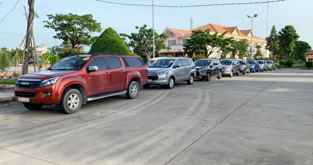 Long An thành lập đội xe đưa đón người dân đi tiêm vắc-xin ngừa Covid-19