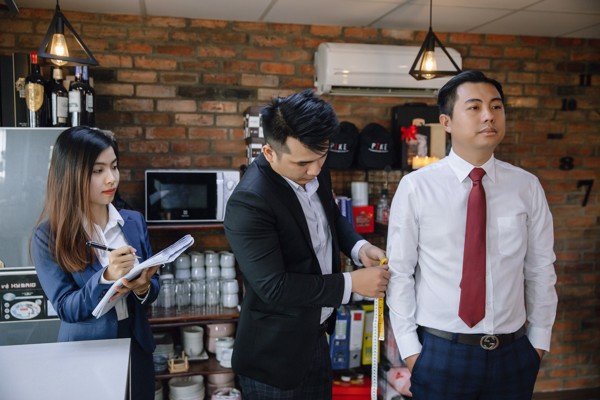 Dịch vụ may suit tận nơi tại quận 2 - Ảnh 3.