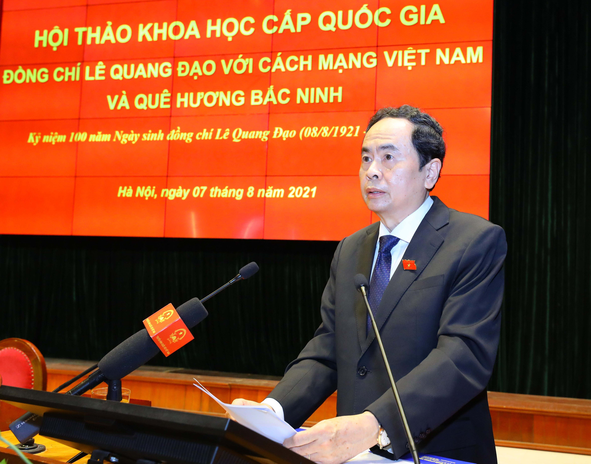 Ông Lê Quang Đạo - Tấm gương sáng về đạo đức cách mạng