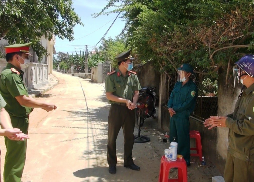 Khởi tố vụ án tài xế từ Bình Dương về quê không khai báo y tế, dương tính SARS-CoV-2