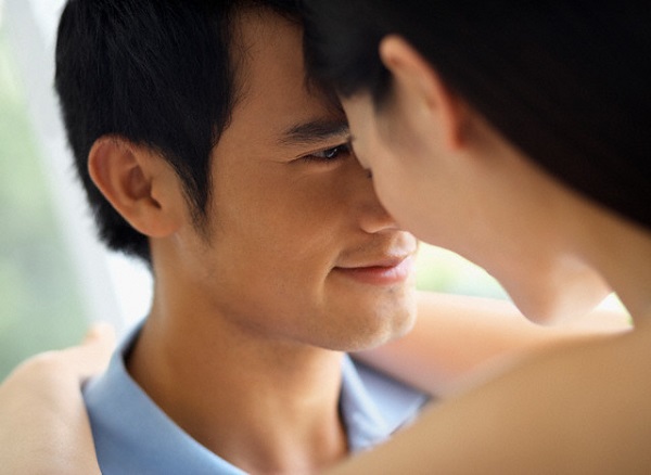 Khi y&ecirc;u sẽ thấy chồng đẹp trai&hellip; - Ảnh 2.