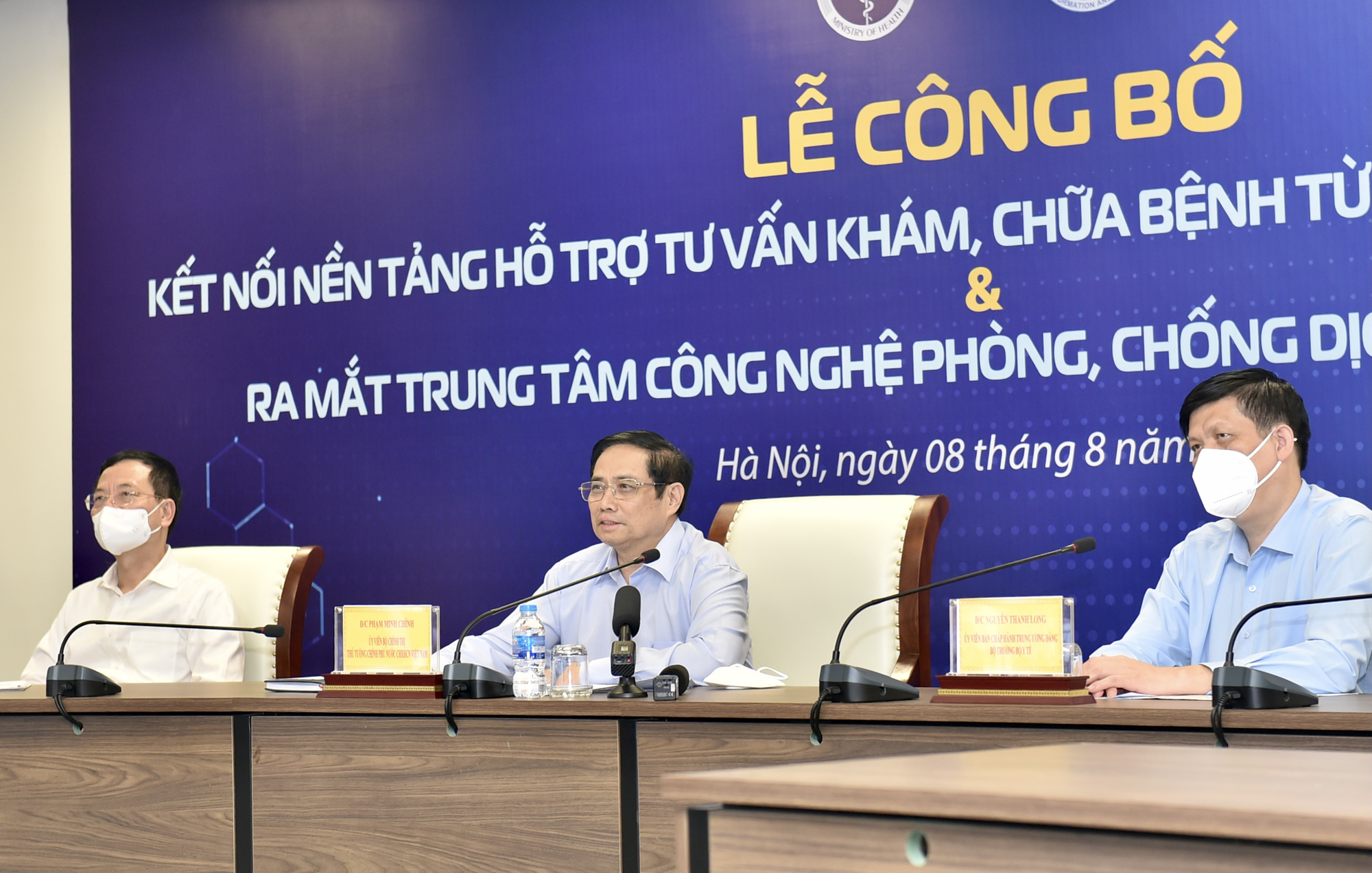 Telehealth gi&uacute;p điều trị trực tuyến bệnh nh&acirc;n Covid-19 ở 100% tuyến huyện - Ảnh 1.