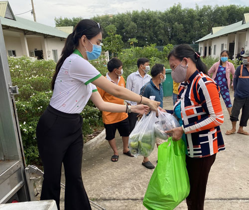 Chăm lo để giữ người lao động