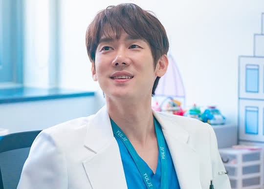 Yoo Yeon Seok - nghệ sĩ đa tài của showbiz Hàn