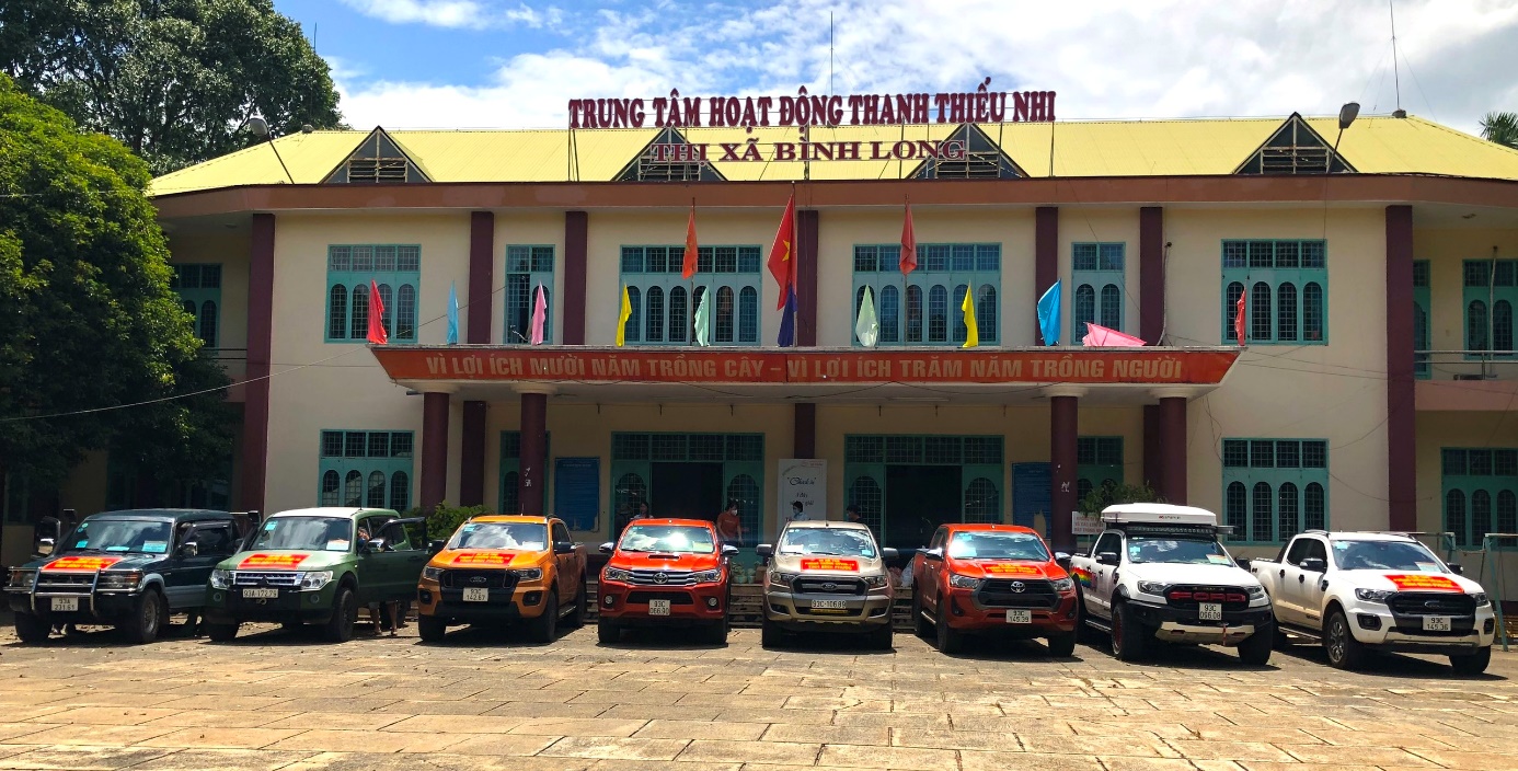 Người Bình Phước đồng lòng “trợ sức” 300 sinh viên ĐH Sư phạm TP HCM - Ảnh 2.