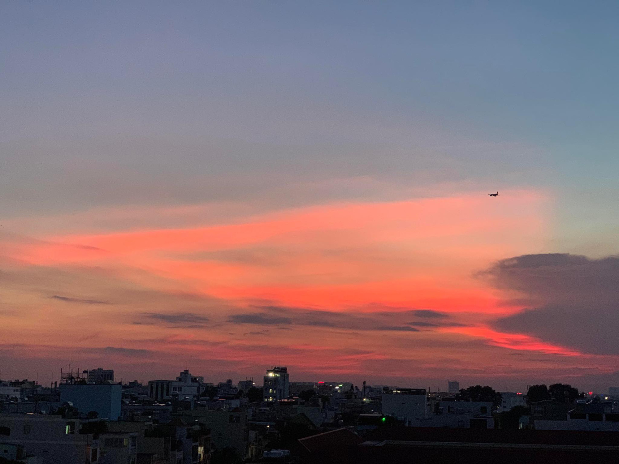 "Thư" từ Hà Nội gửi TP HCM: Chúng ta sẽ nói gì vào ngày gặp lại?