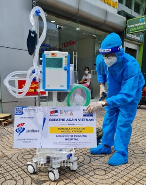 Doanh nghiệp ch&acirc;u &Acirc;u tặng m&aacute;y thở cho TP HCM v&agrave; B&igrave;nh Dương - Ảnh 3.