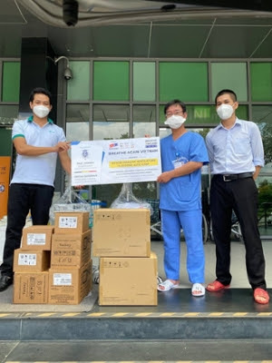 Doanh nghiệp ch&acirc;u &Acirc;u tặng m&aacute;y thở cho TP HCM v&agrave; B&igrave;nh Dương - Ảnh 4.