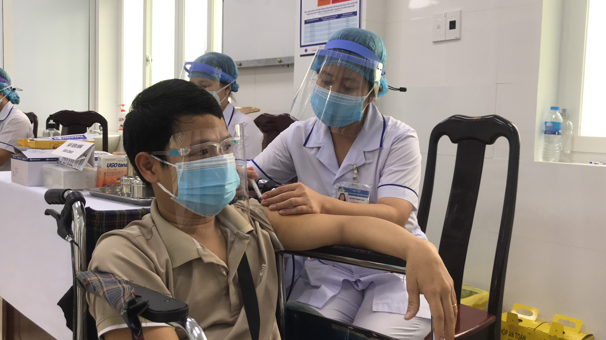 Hơn 160 người khuyết tật ở Cần Thơ được tiêm vắc-xin phòng Covid-19