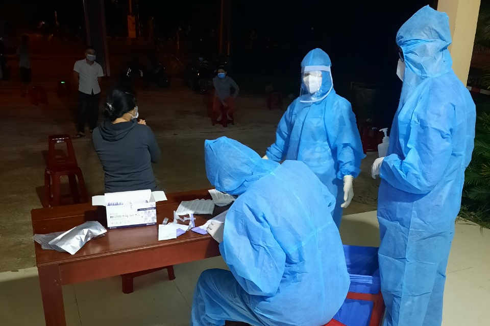 Quảng Nam thêm 11 ca Covid-19, có 7 công nhân Công ty Rieker - Ảnh 1.