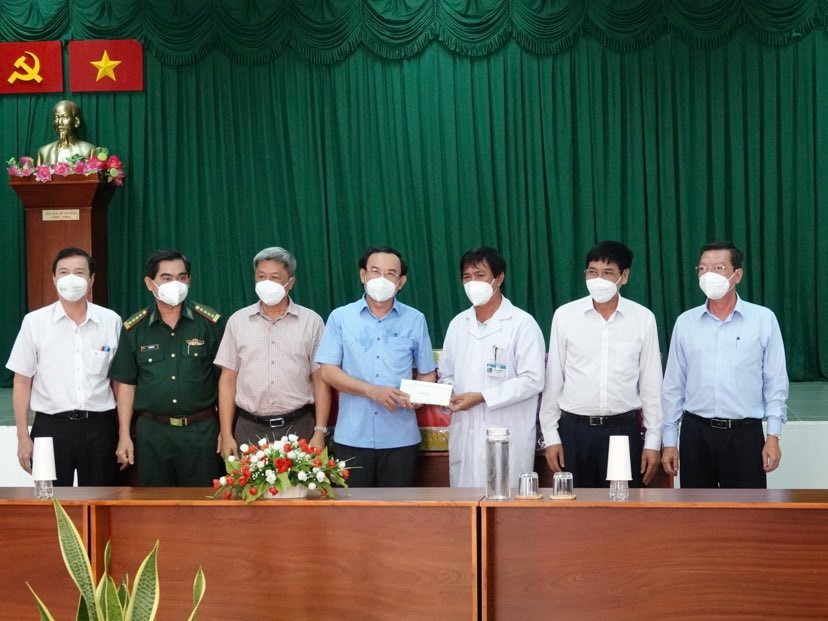 Bí thư Nguyễn Văn Nên: TP HCM chuẩn bị nhiều chiến lược để thực hiện mục tiêu kép