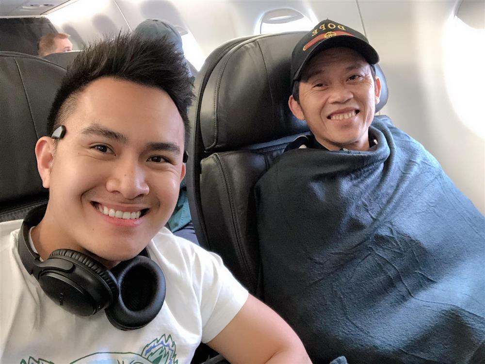 Sự thật vụ con trai bí mật đón Hoài Linh về Mỹ