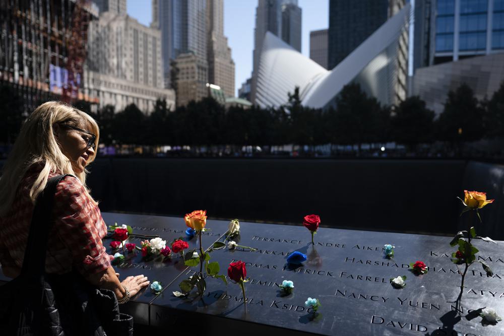 Nước Mỹ tưởng niệm sự kiện 11-9-2001, &ocirc;ng Trump l&ecirc;n tiếng - Ảnh 8.