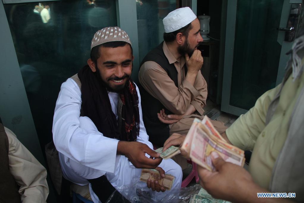 2.100 tỉ USD của Mỹ đ&atilde; đ&egrave; n&aacute;t Afghanistan như thế n&agrave;o? - Ảnh 3.