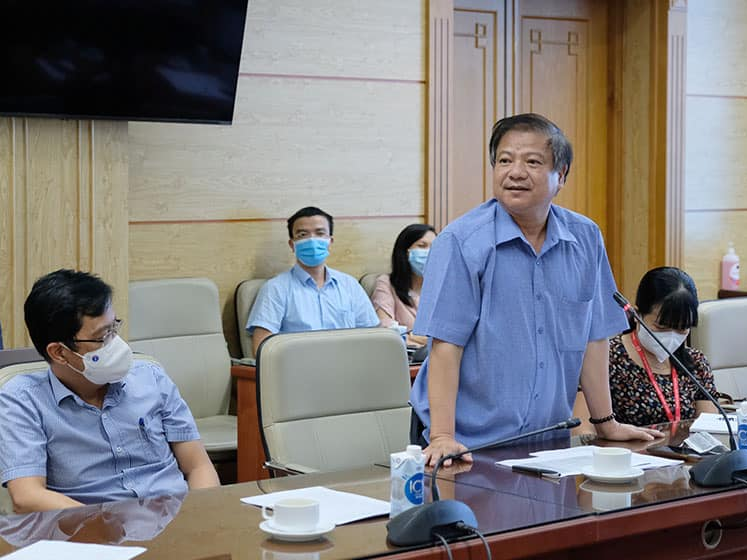 Bộ Y tế họp bàn chiến lược phòng chống dịch Covid-19 năm 2022