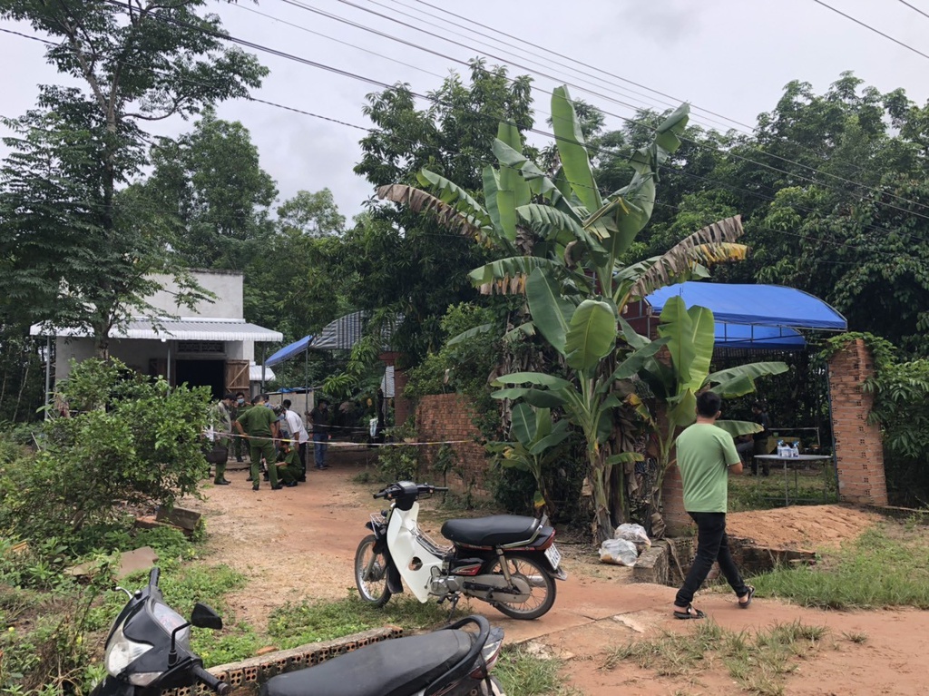 Quảng Nam: Qua nhà tìm vợ đánh không được, đâm chết cha vợ