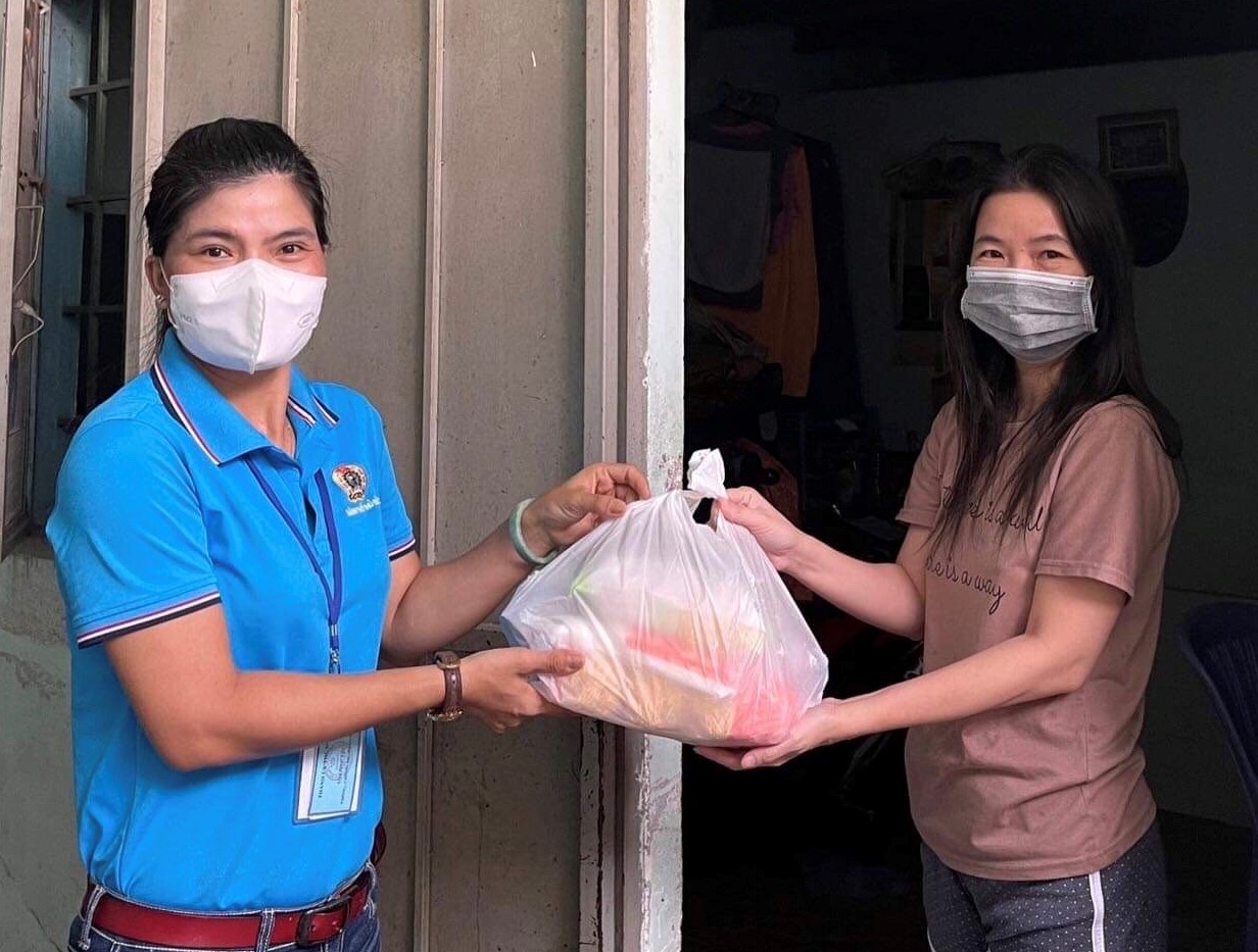 Động viên người lao động thực hiện "3 tại chỗ"