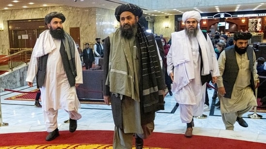 Số phận mờ mịt của "phó thủ tướng" và thủ lĩnh tối cao Taliban