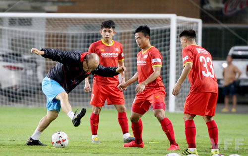 Chủ tịch CLB Hải Phòng xin đăng cai 2 trận đấu Vòng loại World Cup của tuyển Việt Nam