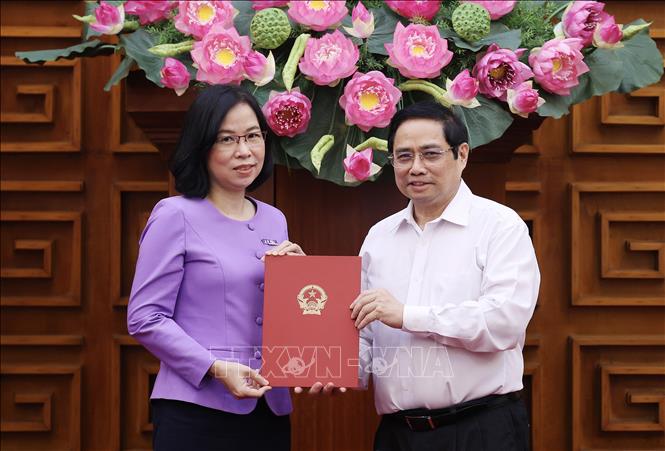 Thủ tướng trao Quyết định bổ nhiệm Tổng Giám đốc Thông tấn xã Việt Nam