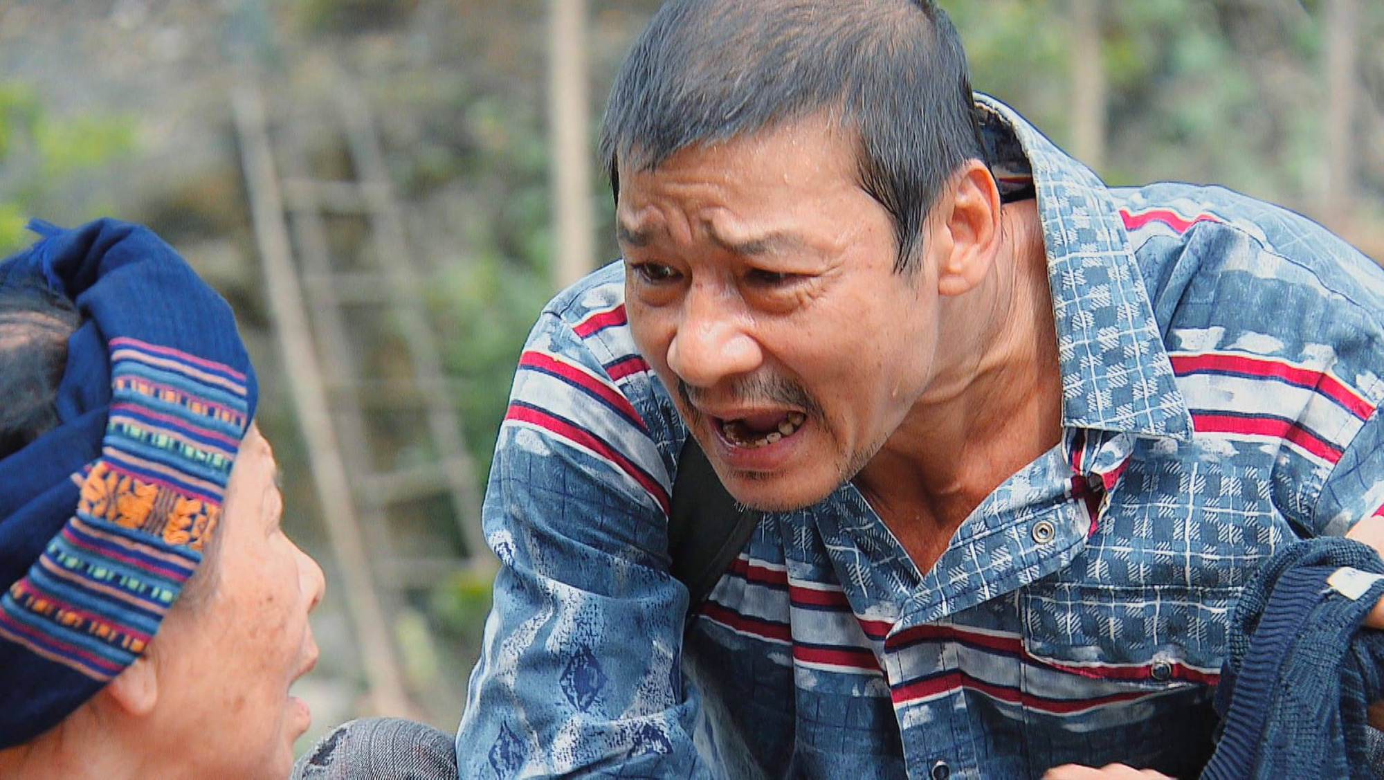 "Hương vị tình thân" phần 2 tập 36 (tập 107): Ông Sinh tìm Chiến "chó", nuôi hi vọng được minh oan