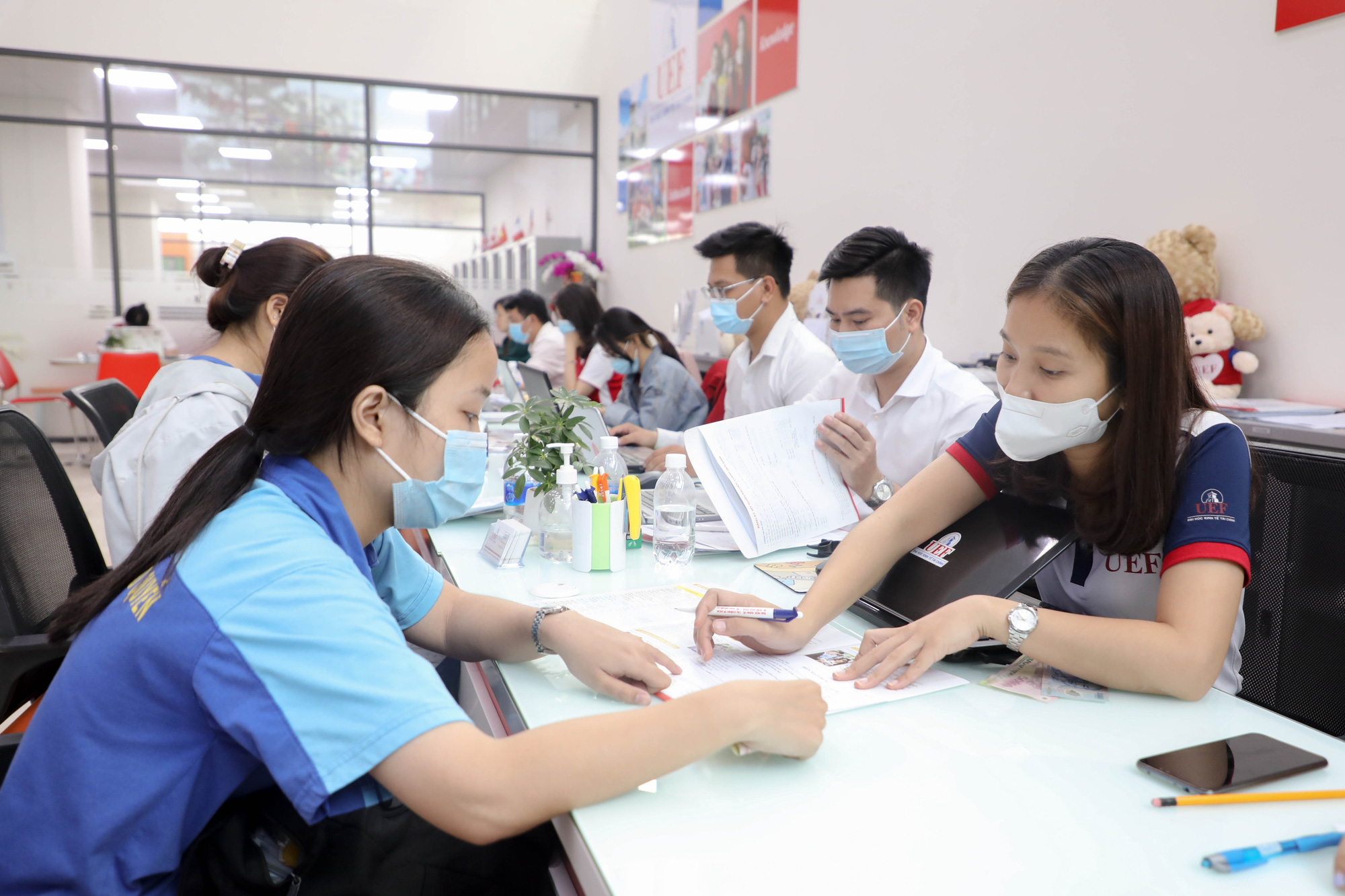 Tư vấn: Phải l&agrave;m g&igrave; khi điểm cao vẫn trượt đợt x&eacute;t tuyển đầu ti&ecirc;n? - Ảnh 1.