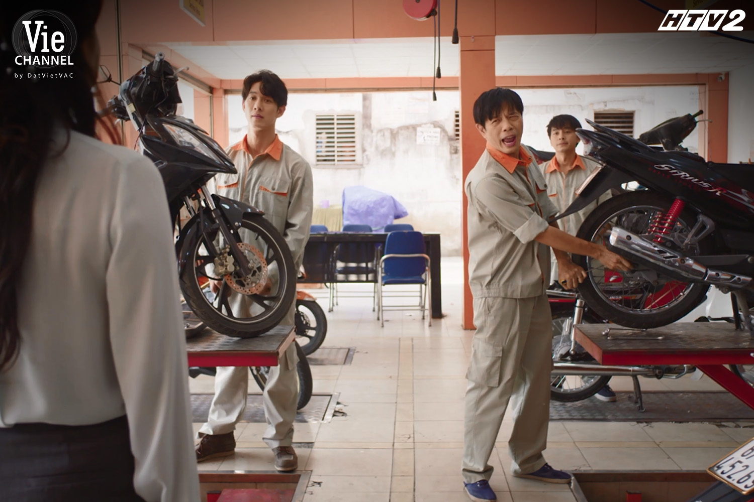 &ldquo;C&acirc;y t&aacute;o nở hoa&rdquo; tập cuối: Ngọc - Ng&agrave; - Ch&acirc;u - B&aacute;u trở n&ecirc;n gi&agrave;u c&oacute; - Ảnh 6.