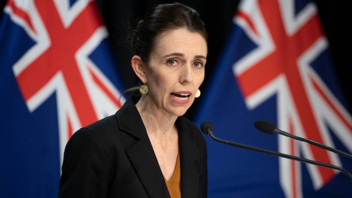 New Zealand cấm cửa, Pháp nổi giận vì tàu ngầm hạt nhân Úc