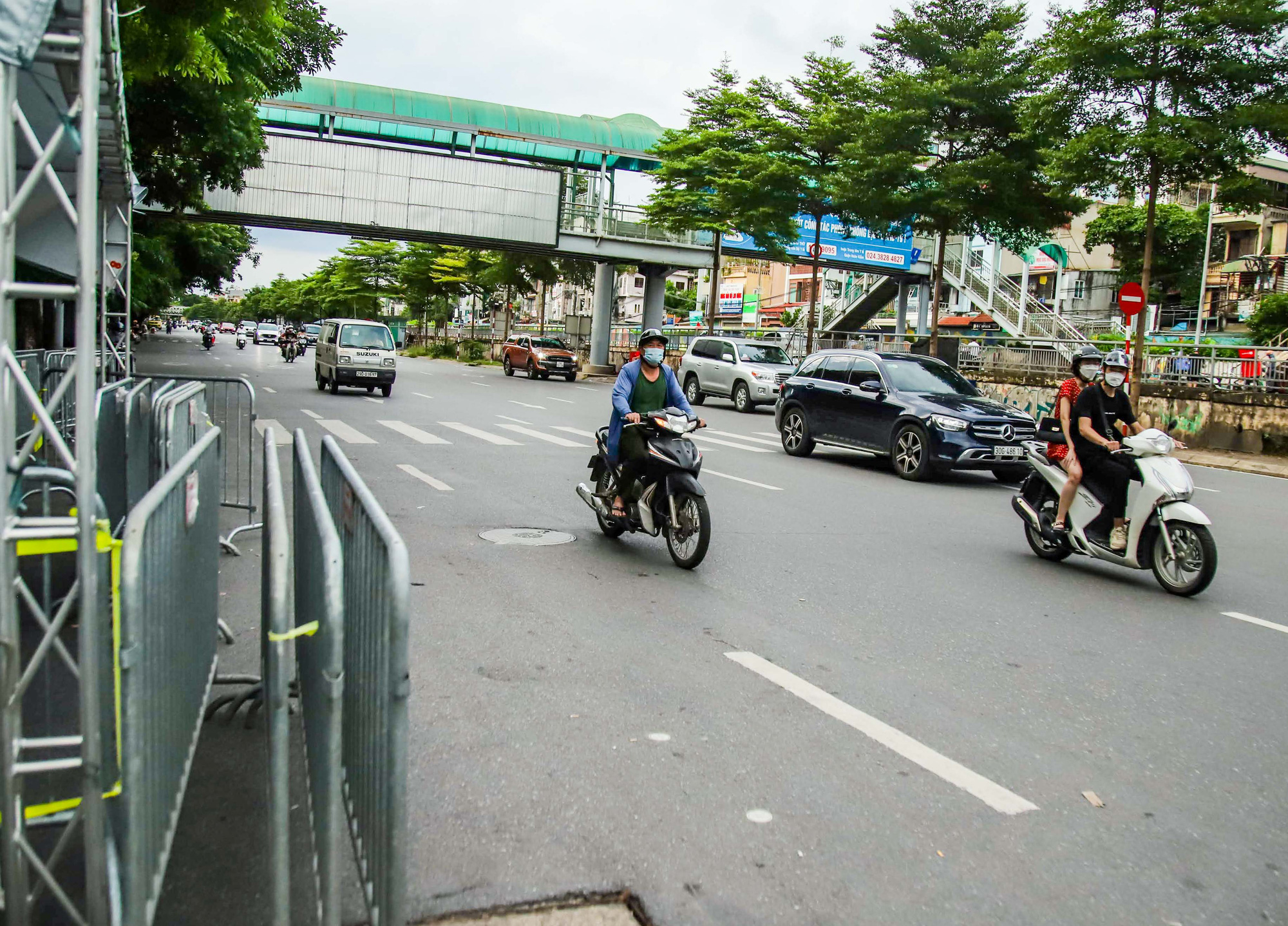 Hà Nội tháo dỡ toàn bộ chốt kiểm soát "vùng đỏ"