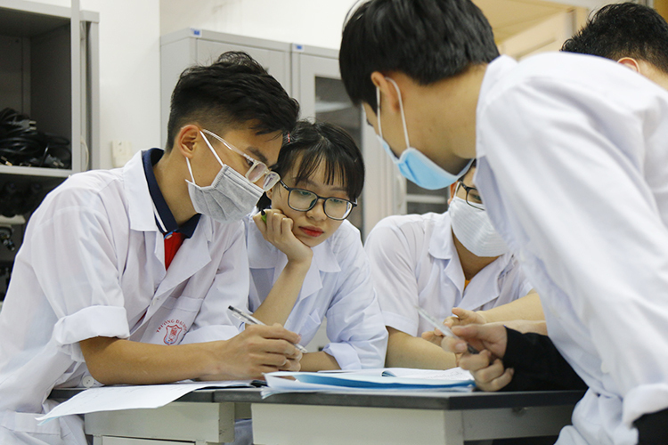 Điểm chuẩn Học viện Y Dược học cổ truyền, Trường ĐH Y Dược Thái Bình, Trường ĐH Y dược Cần Thơ, Trường ĐH Y dược Thái Nguyên