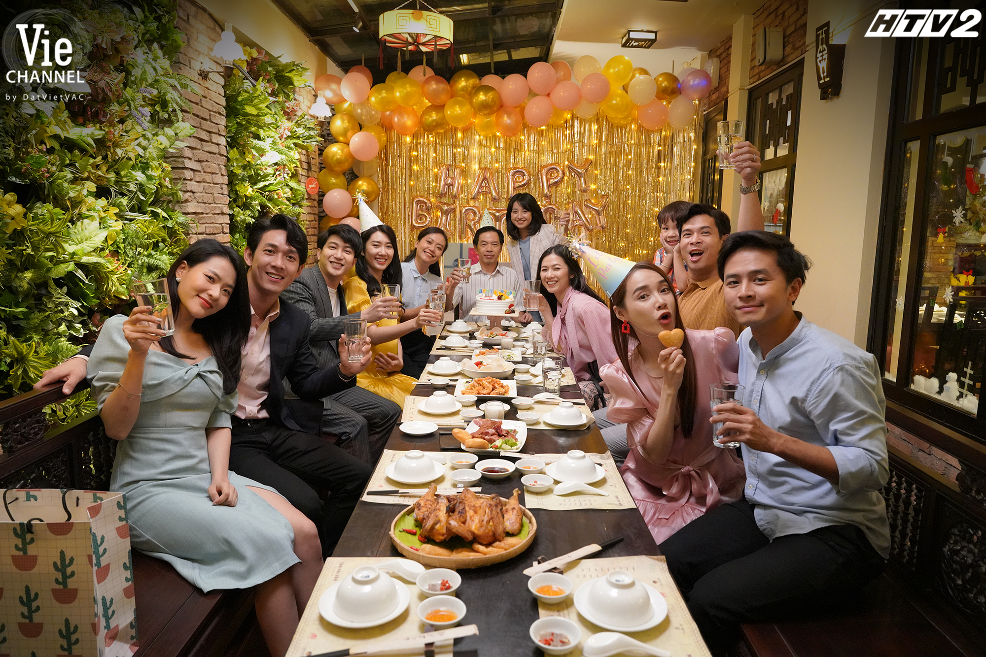 “Cây táo nở hoa” thu hút gần 1 tỉ lượt xem và tương tác