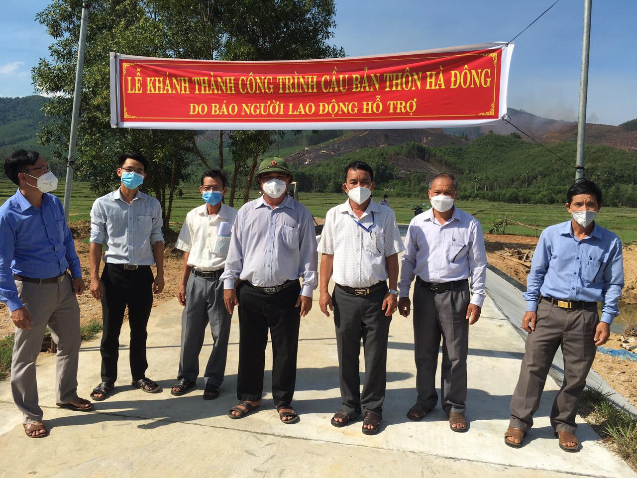 Bình Định khánh thành cầu Bản do chương trình "Trái tim miền Trung" của Báo Người Lao Động hỗ trợ