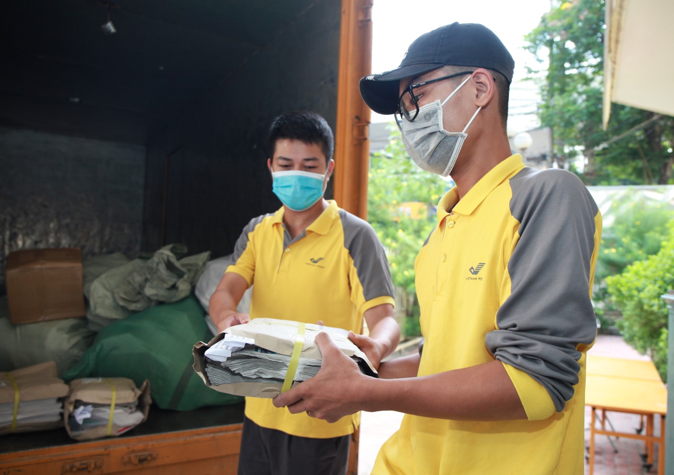 Mang “món ăn tinh thần” đến với người dân trong dịch Covid-19