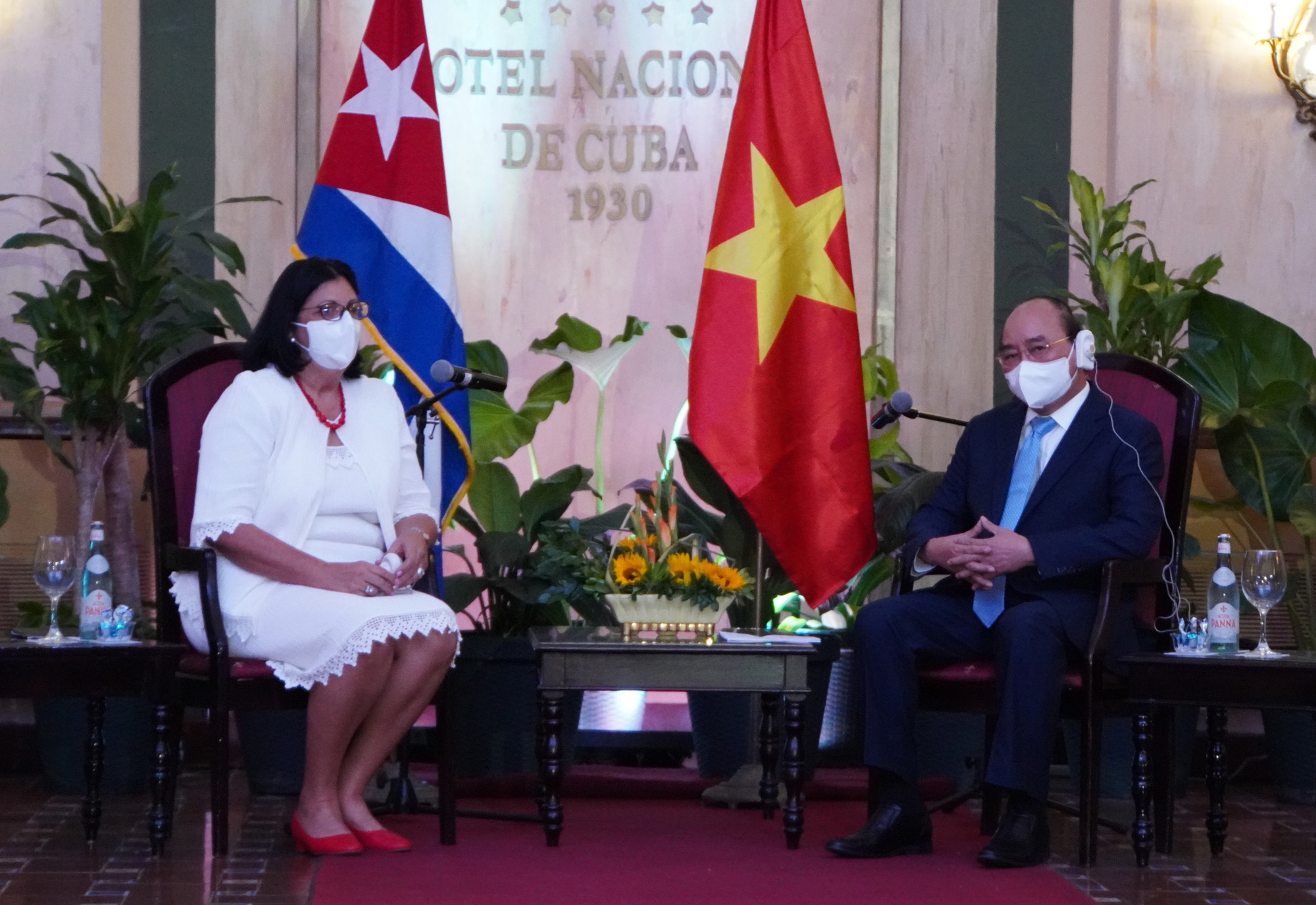 Chủ tịch nước: Việt Nam sẵn s&agrave;ng đ&oacute;ng g&oacute;p v&agrave;o sự ph&aacute;t triển của Cuba - Ảnh 2.