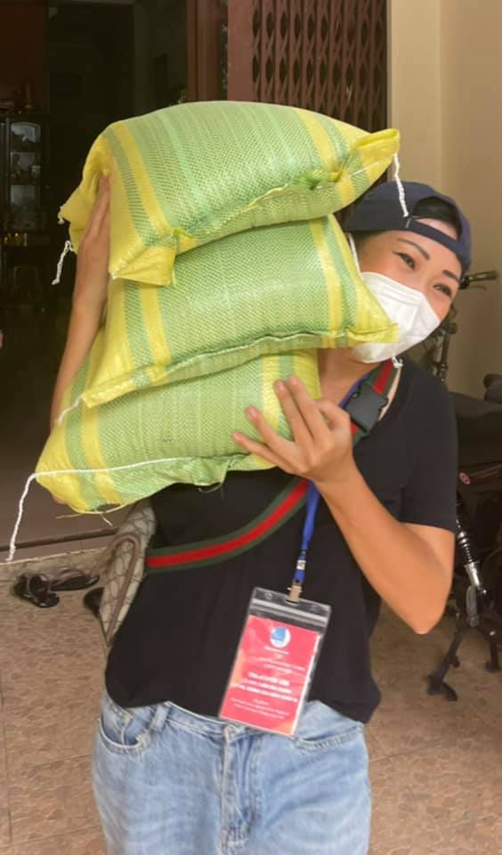 Lời cầu nguyện tổ nghiệp rất lạ của ca sĩ Phương Thanh - Ảnh 1.